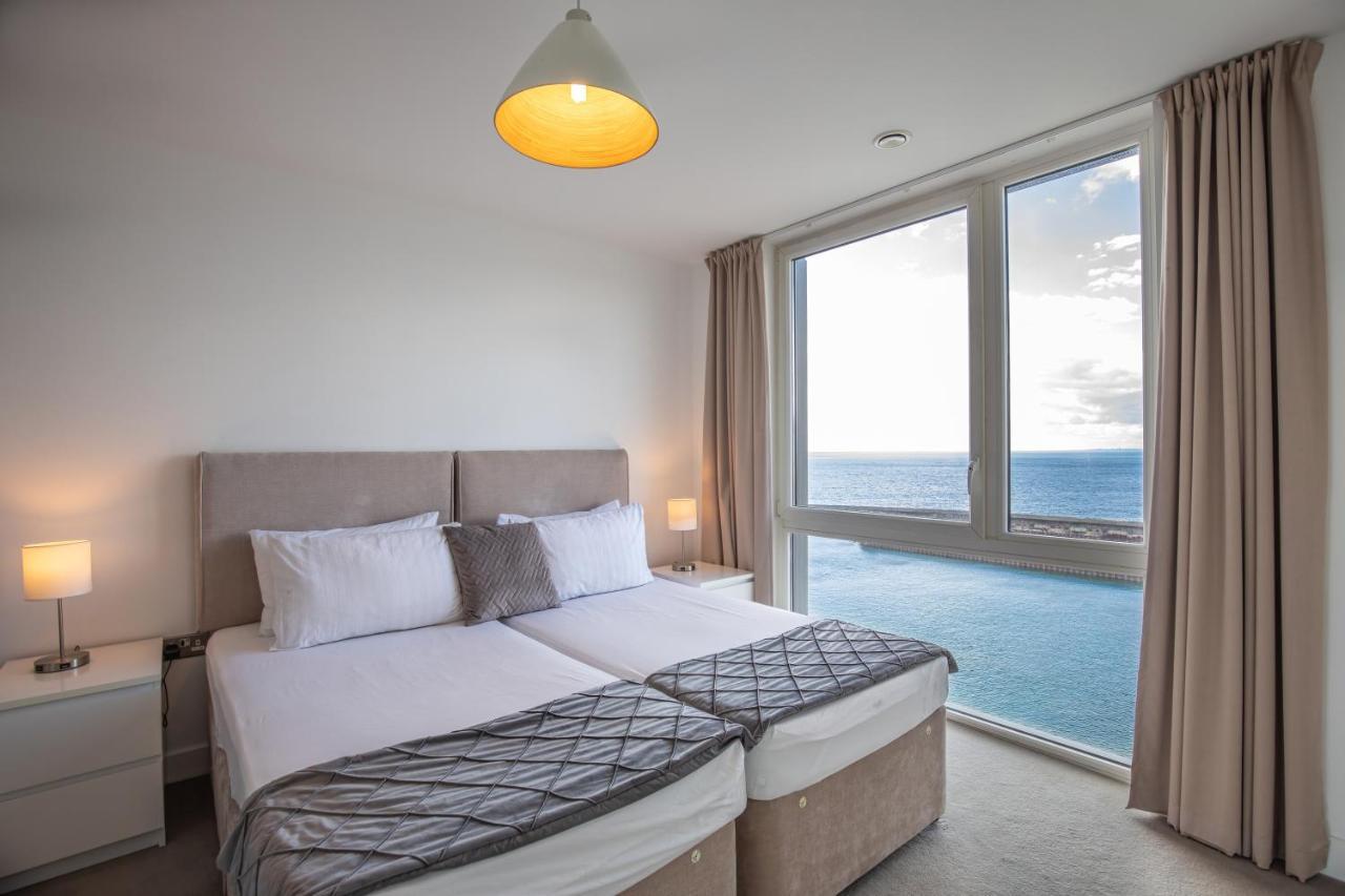 Unique Sea View Penthouse With Hot Tub *