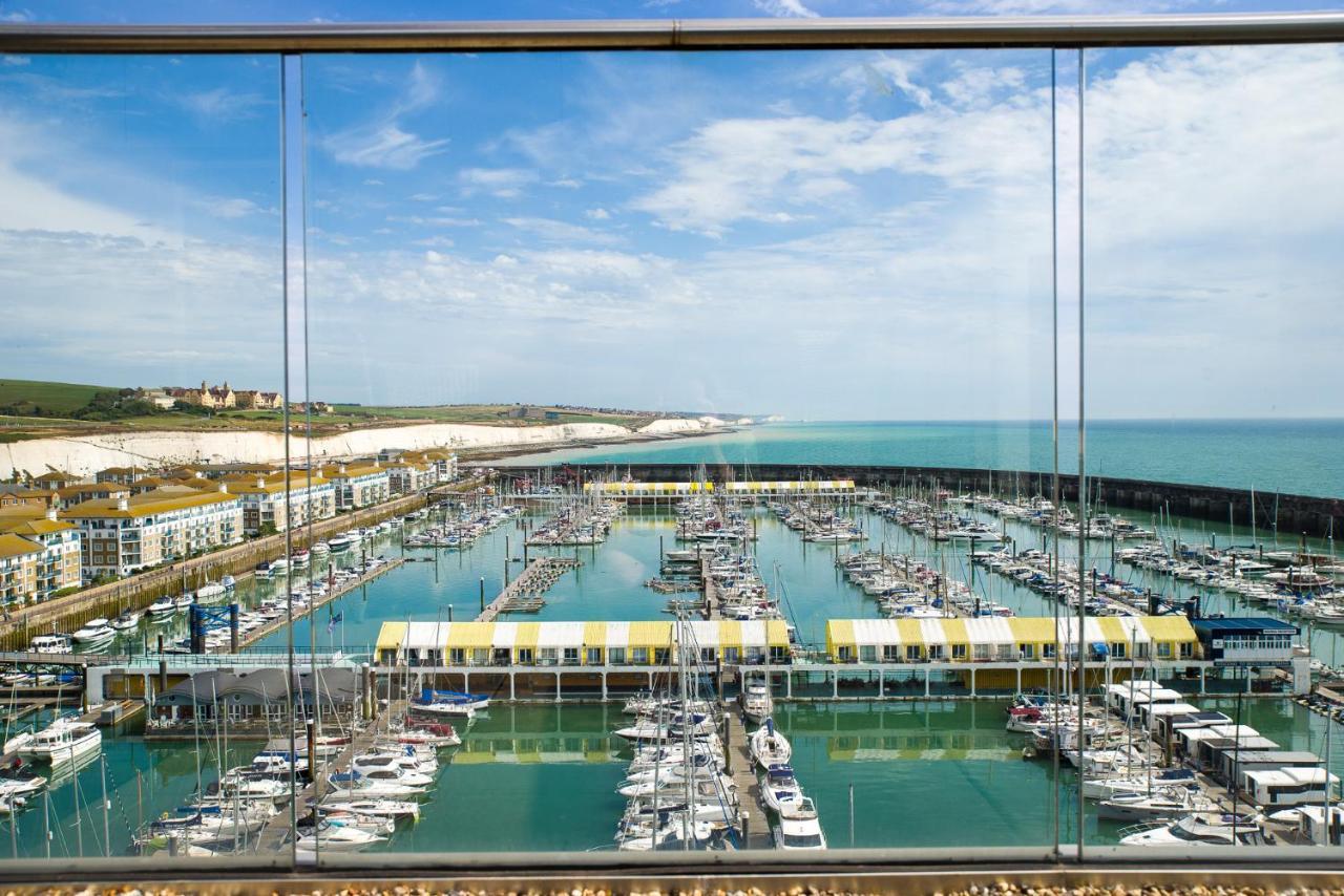 Appartement Unique Sea View Penthouse With Hot Tub