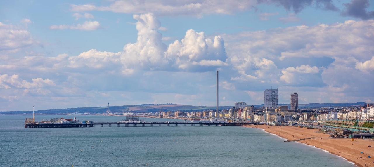 Unique Sea View Penthouse With Hot Tub * Hove
